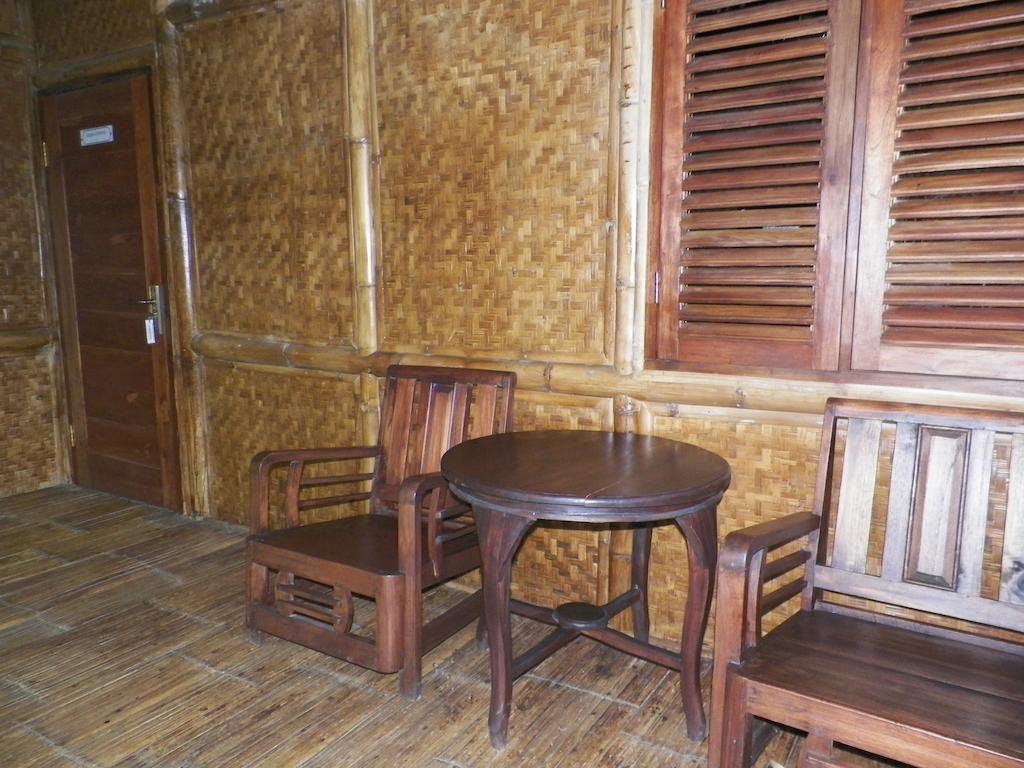 Villa Kampung Karuhun Sutan Raja Bandung Kamer foto