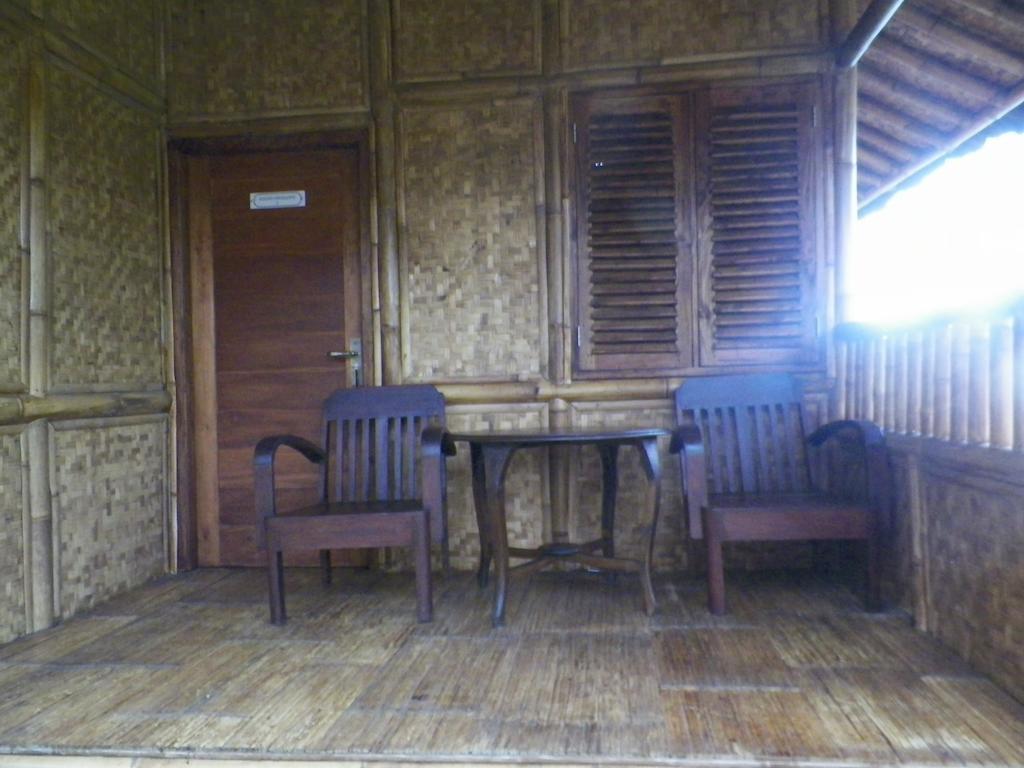 Villa Kampung Karuhun Sutan Raja Bandung Kamer foto
