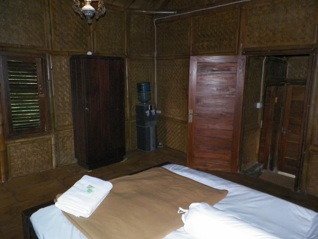 Villa Kampung Karuhun Sutan Raja Bandung Kamer foto