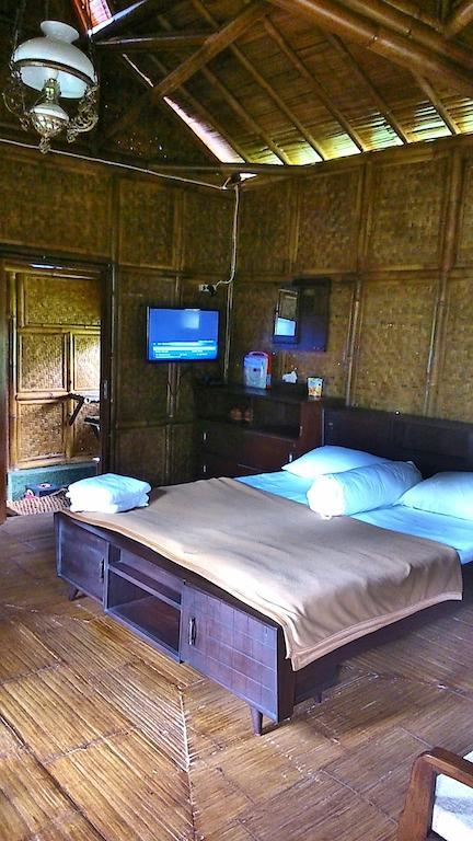 Villa Kampung Karuhun Sutan Raja Bandung Kamer foto